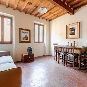 The Living Gallery , Pietrasanta Italia