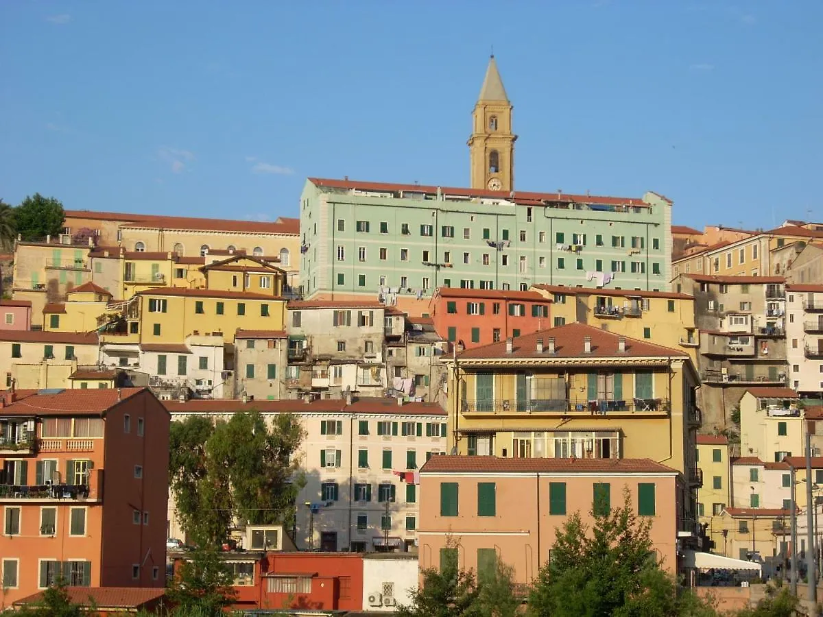 Appartamento Al Mare Di Ventimiglia Italien